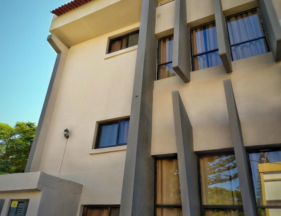 Stay Inn - Guest House Maputo Exterior foto